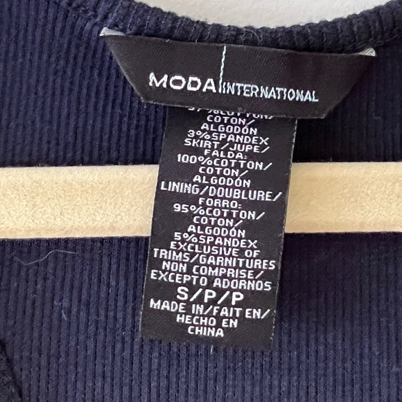 Victoria’s Secret racerback cotton and crochet dress from Moda Int. - Picture 5 of 6